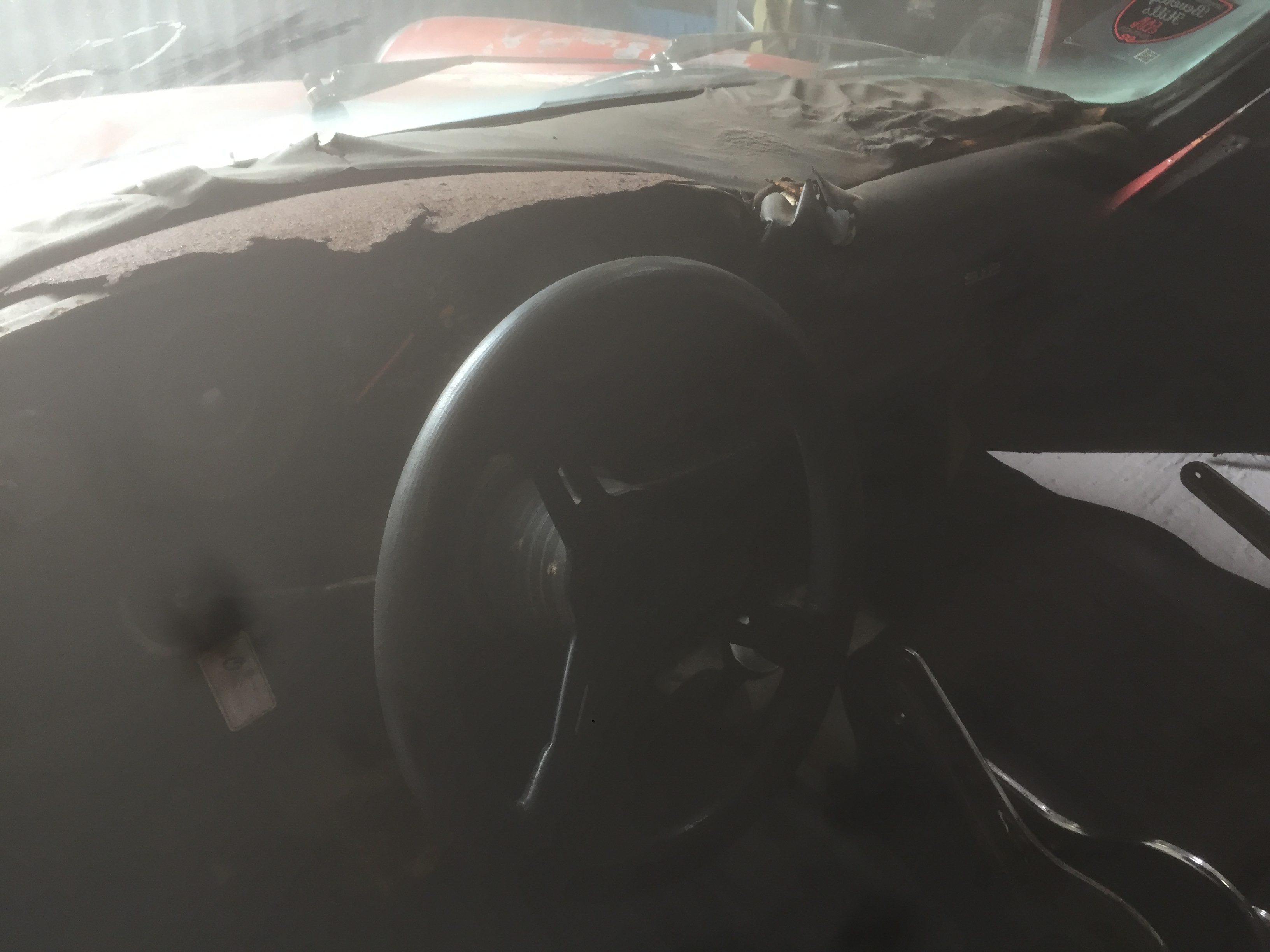 912R chassis detail on arrival, 2019