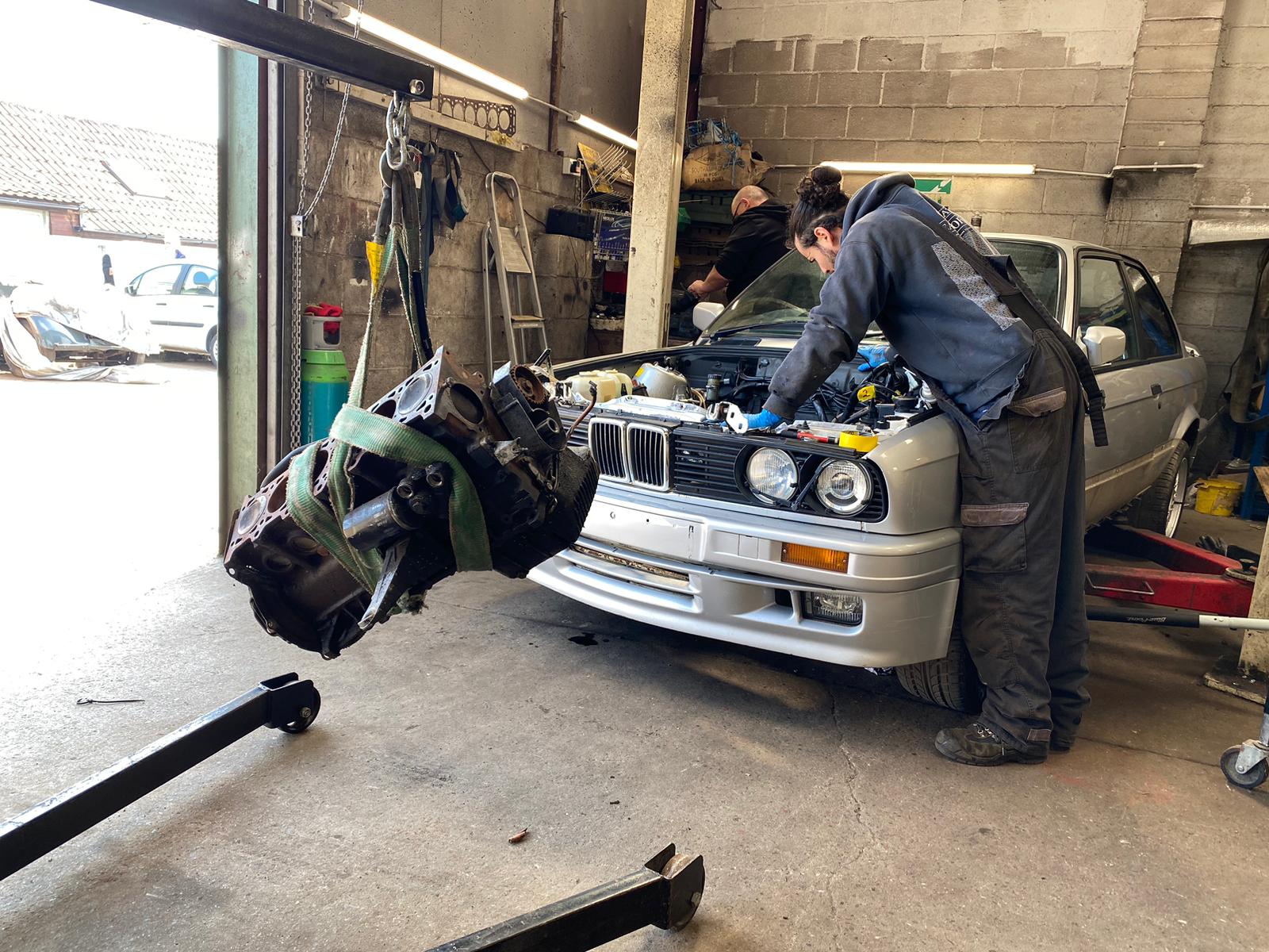 BMW 325i work
